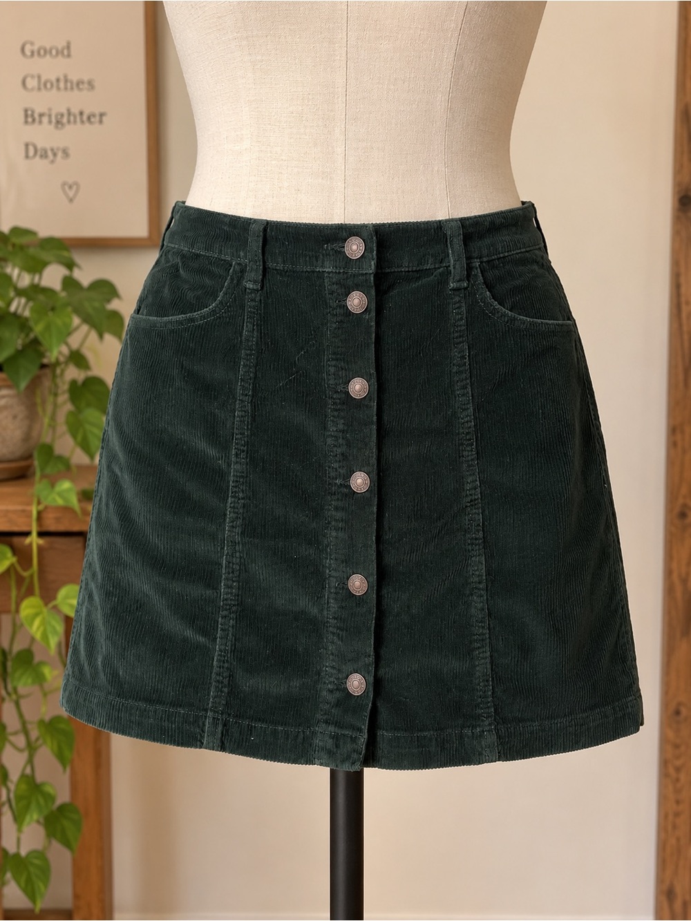 American Eagle dark green corduroy button-front mini skirt with stretch